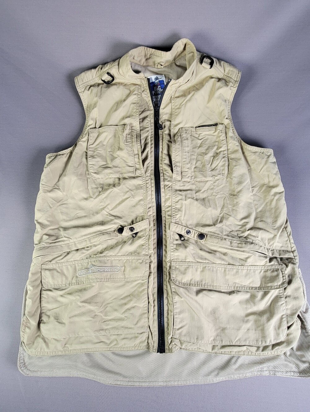 Big Poxkets Equuatorial Multi Pocket Vest. Size L 12 Pockets Made In USA